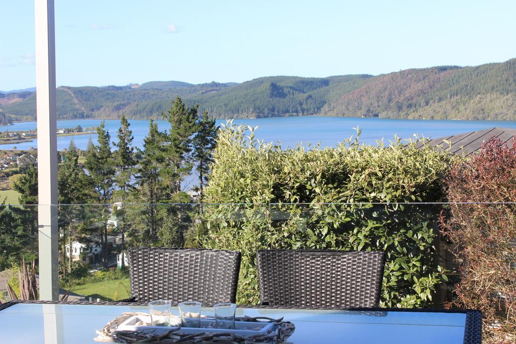 Stunning Views Bed, Breakfast & Health Retreat Panzió Whangamata Kültér fotó